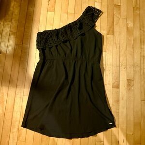 😸Rip Curl Black One-Shoulder Dress